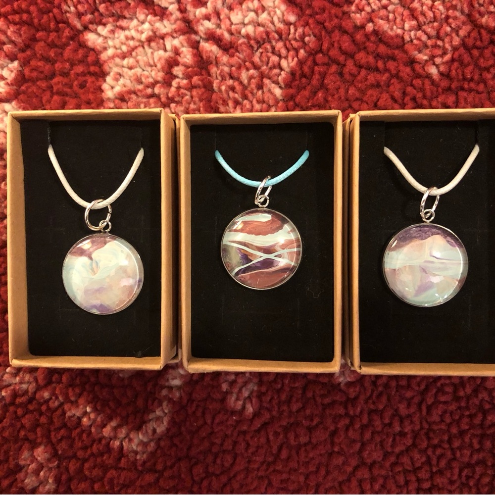 Handmade Pendant Necklace Set